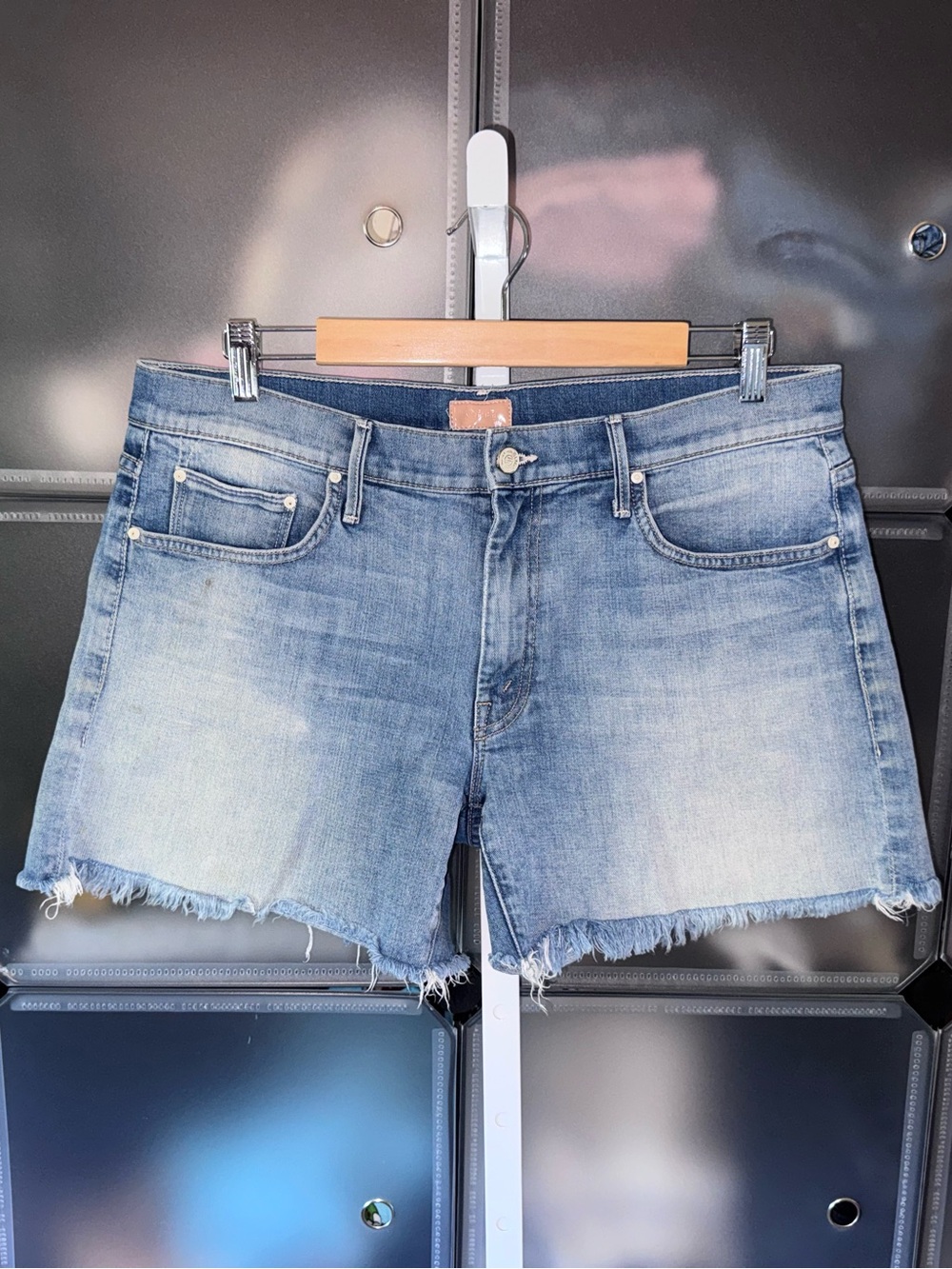 MOTHER The Dropout Short in Love Frunk Cowboy Denim Cut-Off Shorts Woman’s 30